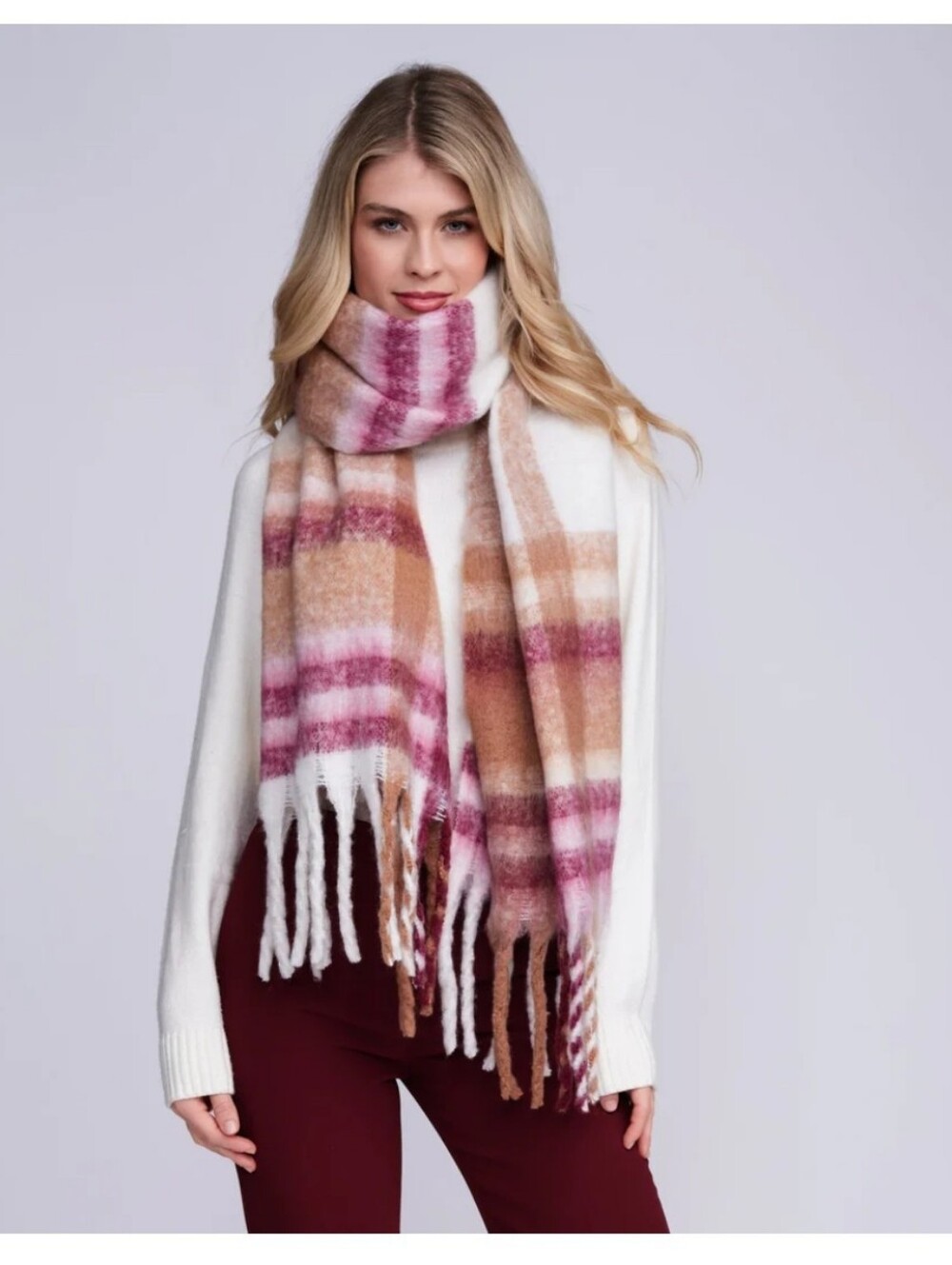 ❄️NWT Pia Rossini Nikita Soft Striped Fringe Scarf/Wrap- Cream, Beige & Blush